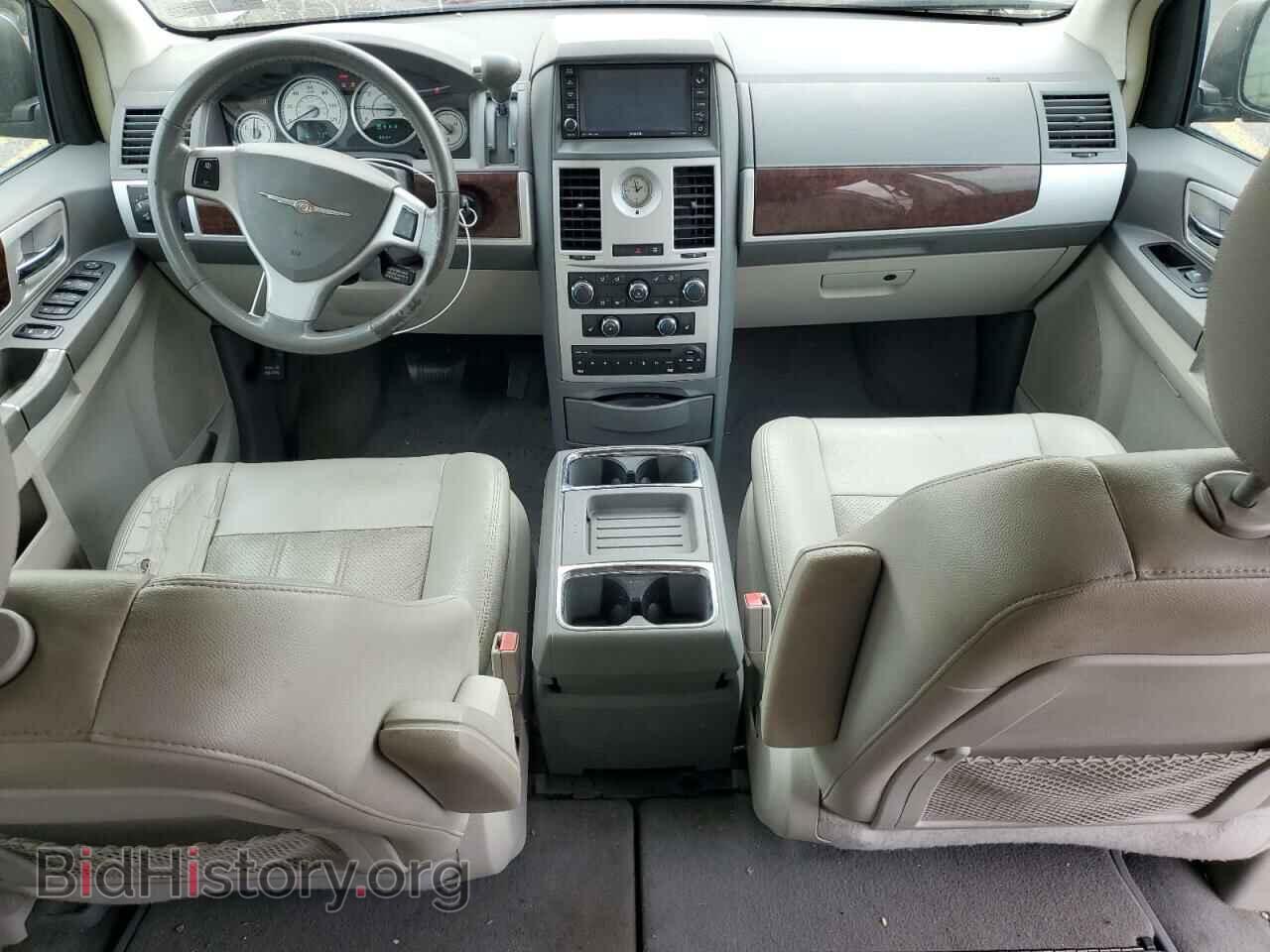 2009 CHRYSLER MINIVAN - VIN: 2A8HR541X9R640222 - Фото 8