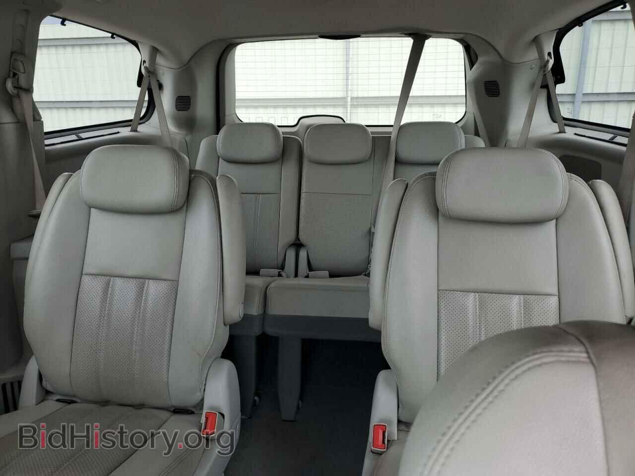 2009 CHRYSLER MINIVAN - VIN: 2A8HR541X9R640222 - Фото 10