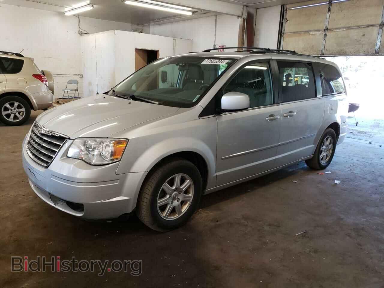 Фотография 2A4RR5D11AR413110 - CHRYSLER MINIVAN 2010
