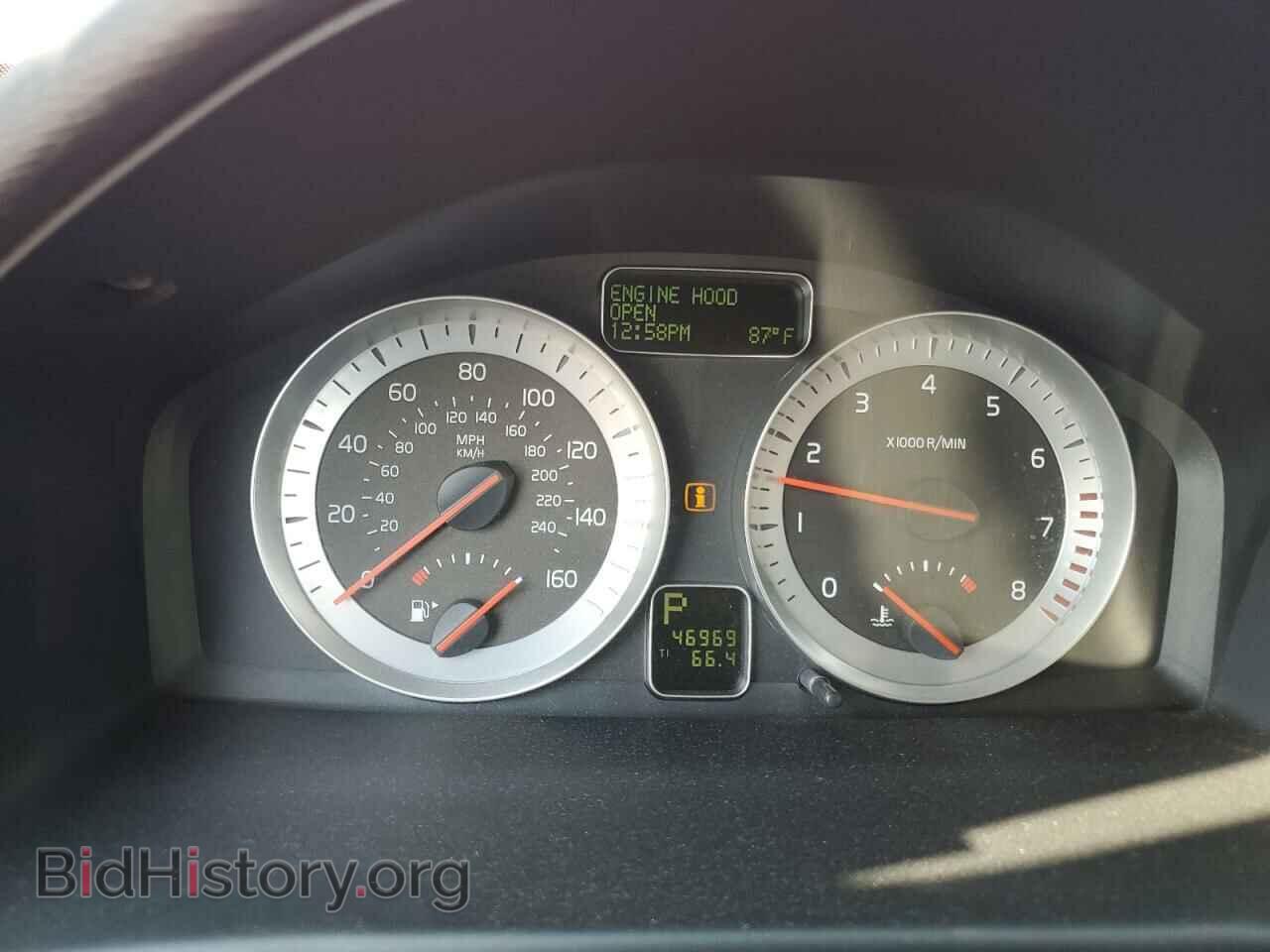 2011 VOLVO C70 - VIN: YV1672MC7BJ117524 - Фото 9