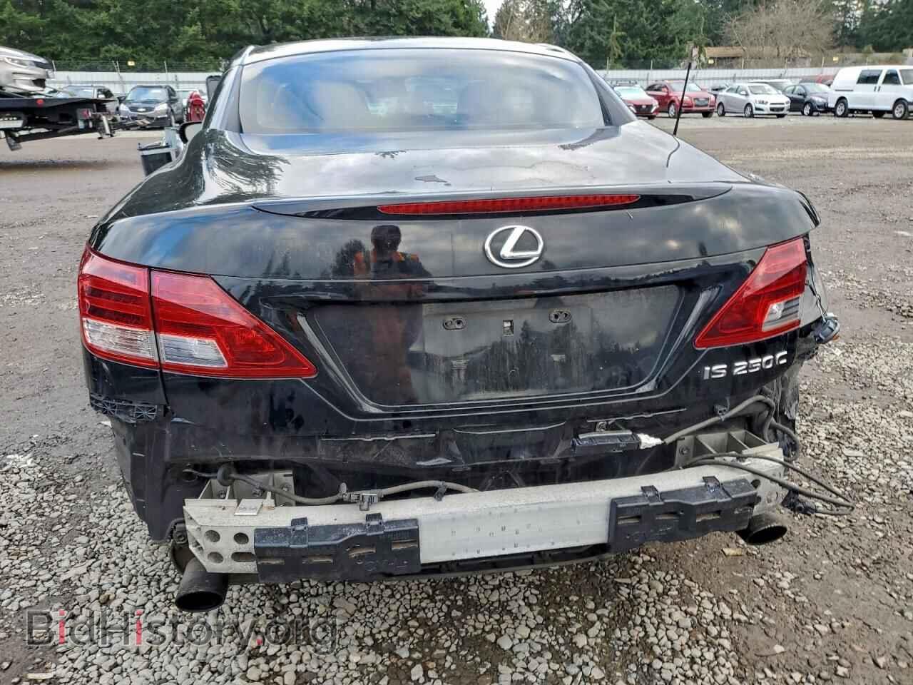 2011 LEXUS IS - VIN: JTHFF2C29B2519782 - Photo 6