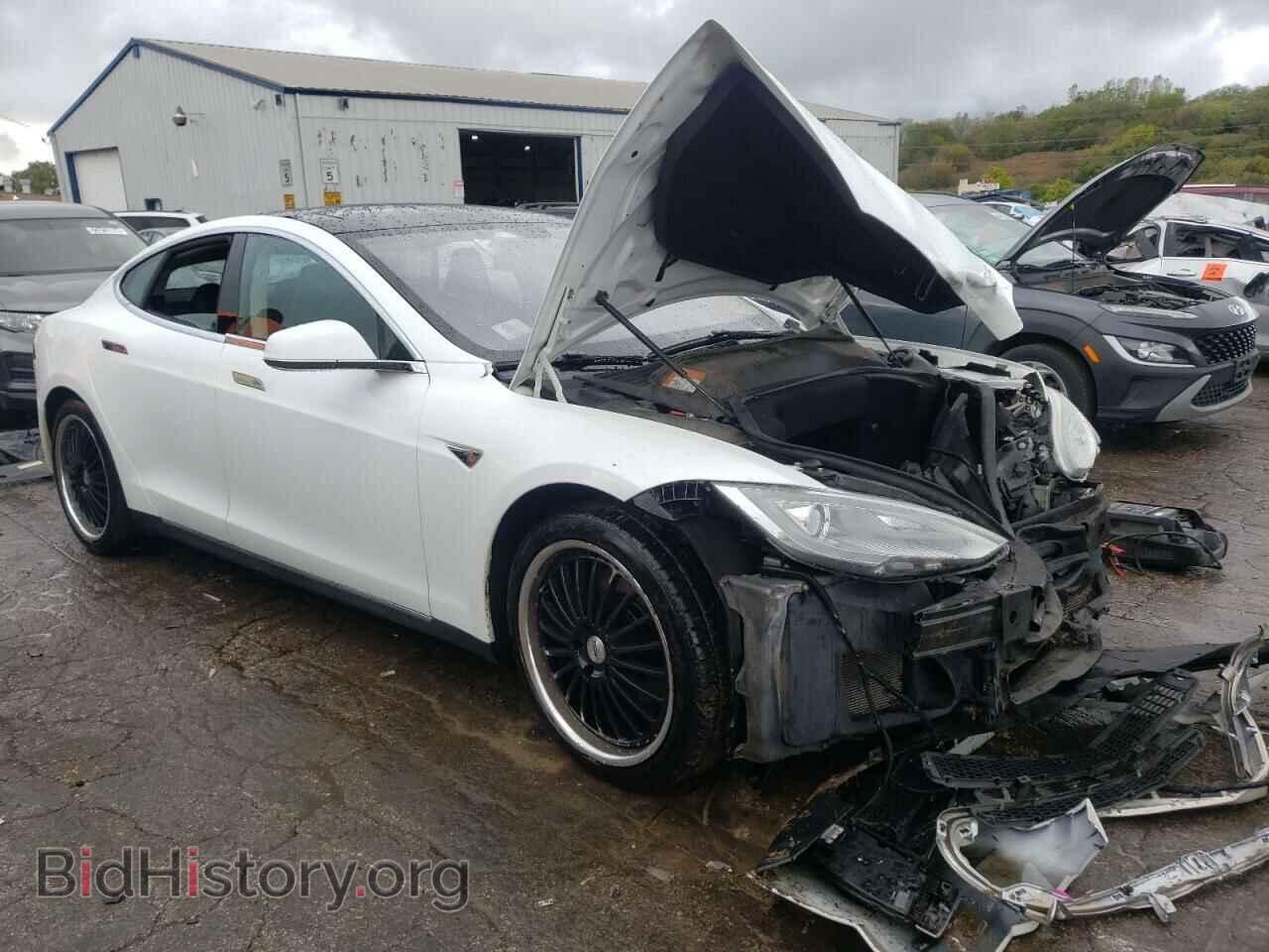 2014 TESLA MODEL S - VIN: 5YJSA1S10EFP24667 - Photo 4