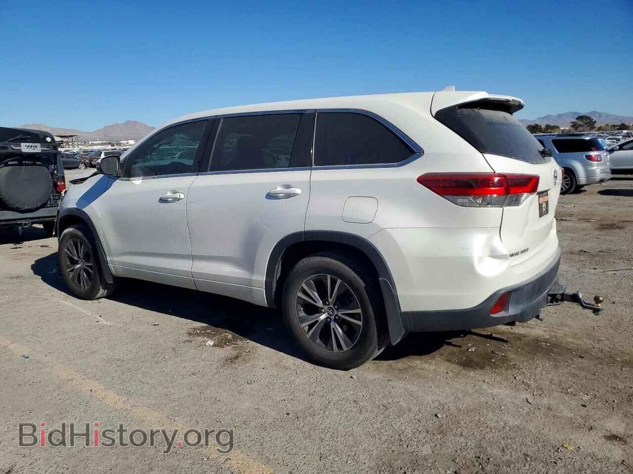 2018 TOYOTA HIGHLANDER - VIN: 5TDBZRFHXJS871082 - Фото 2