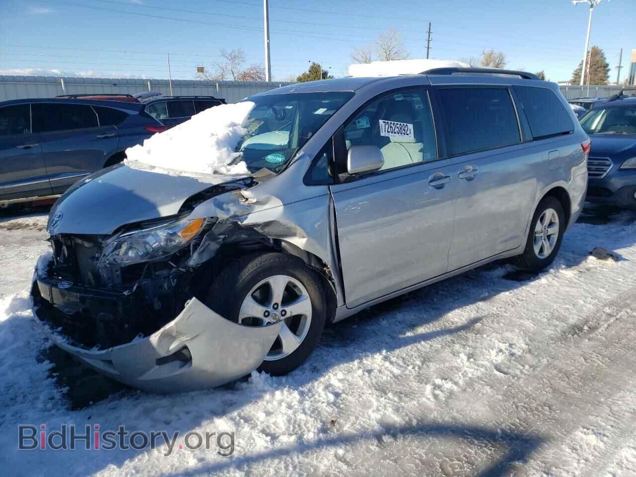 Photo 5TDKK3DC4FS609882 - TOYOTA SIENNA 2015