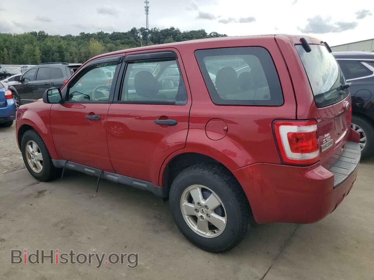 2011 FORD ESCAPE - VIN: 1FMCU0C72BKC40793 - Фото 2