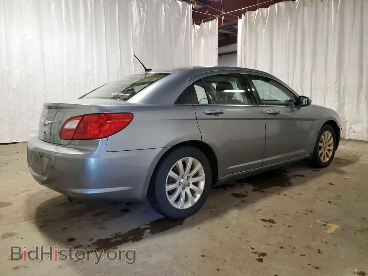 2010 CHRYSLER SEBRING - VIN: 1C3CC5FB9AN160381 - Фото 3