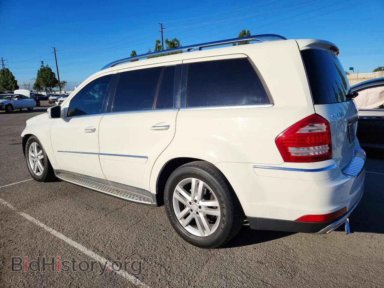 2011 MERCEDES-BENZ GL-CLASS - VIN: 4JGBF7BE6BA739679 - Фото 2