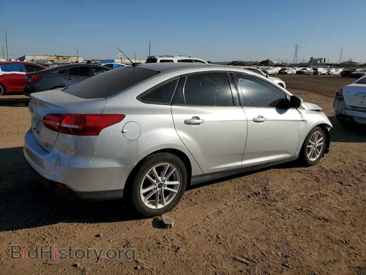 2017 FORD FOCUS - VIN: 1FADP3F23HL333428 - Фото 3