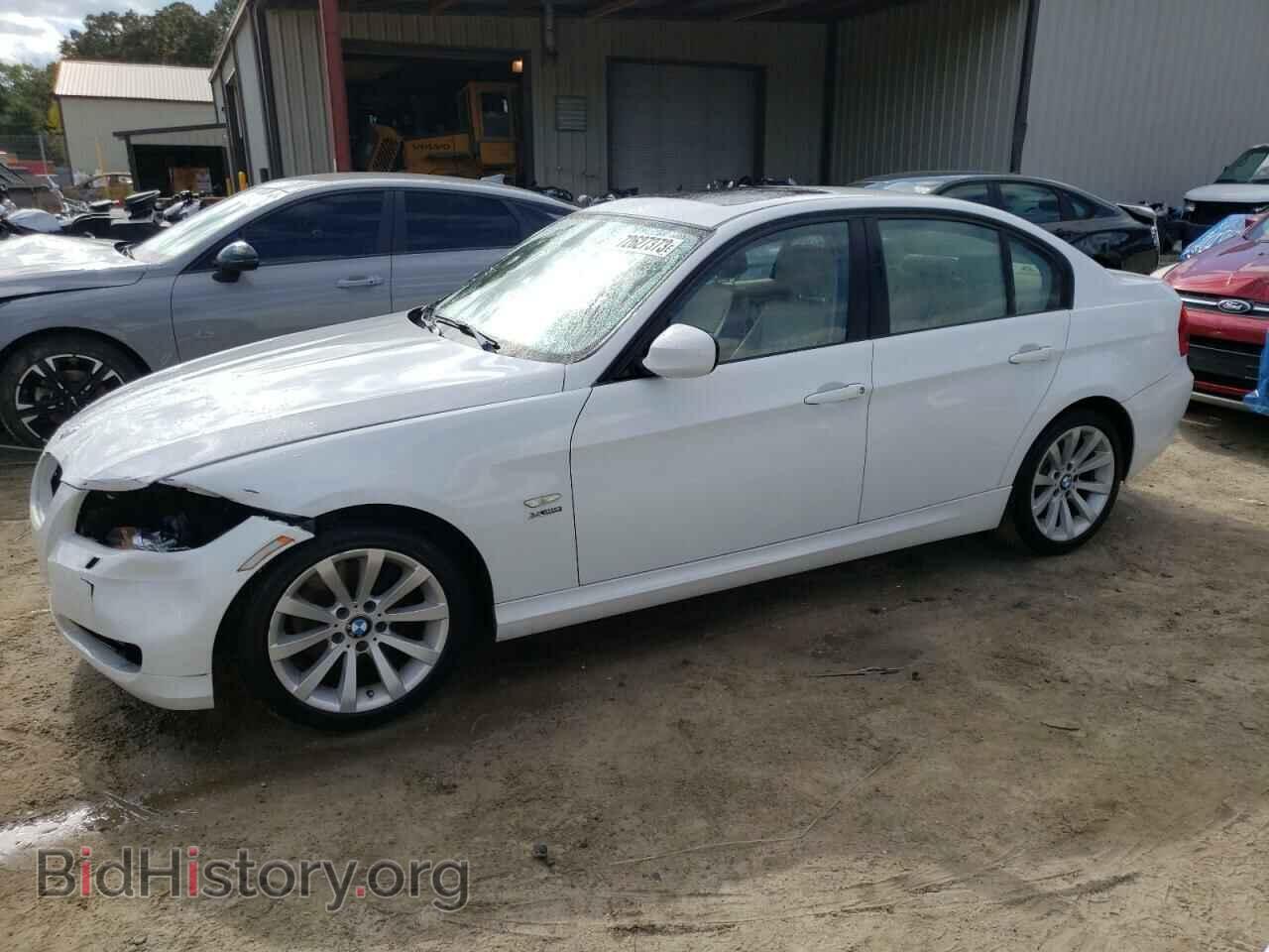 Photo WBAPK7C50BA969865 - BMW 3 SERIES 2011