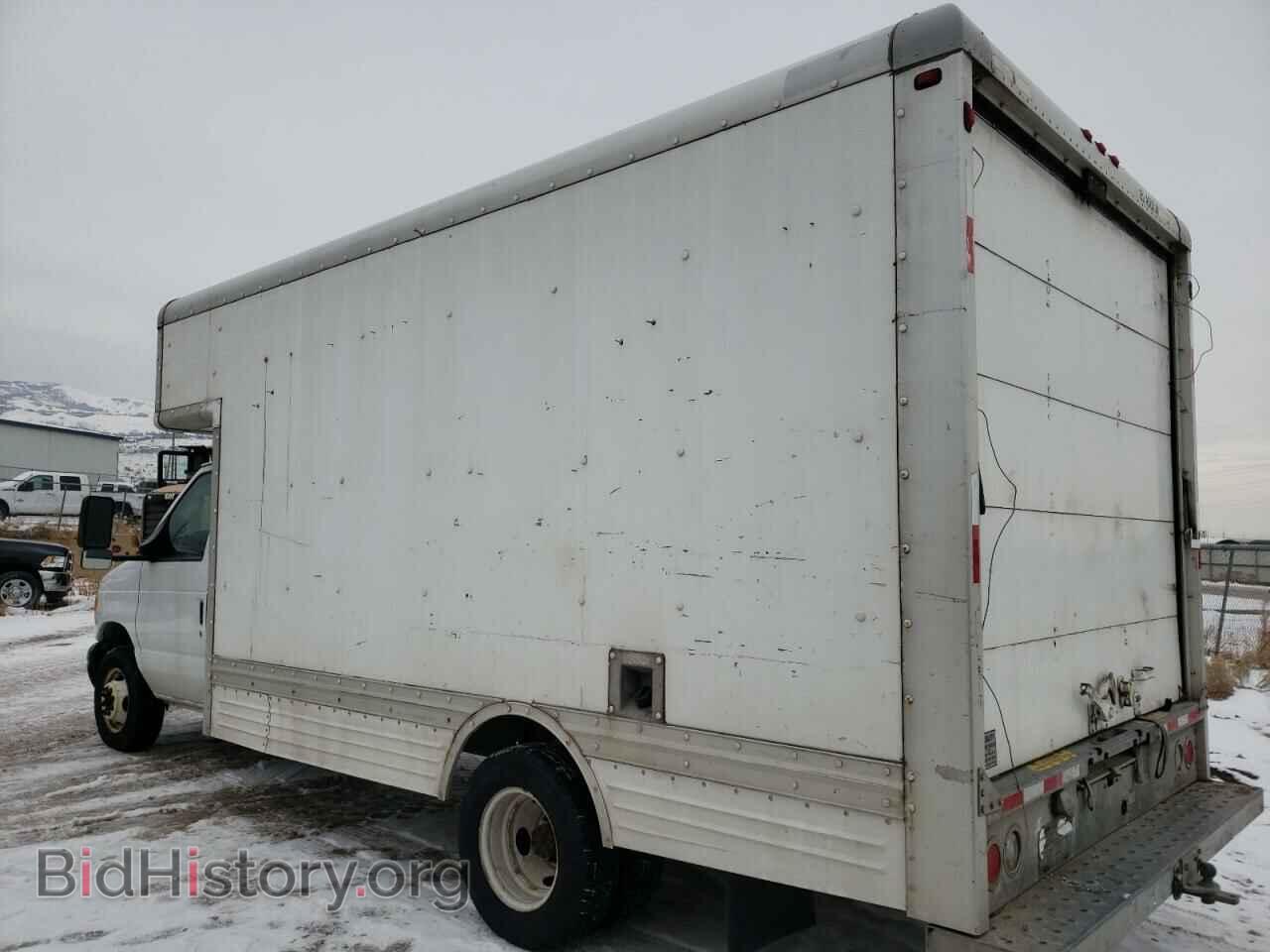 2007 FORD ECONOLINE - VIN: 1FDXE45SX7DA18313 - Photo 2