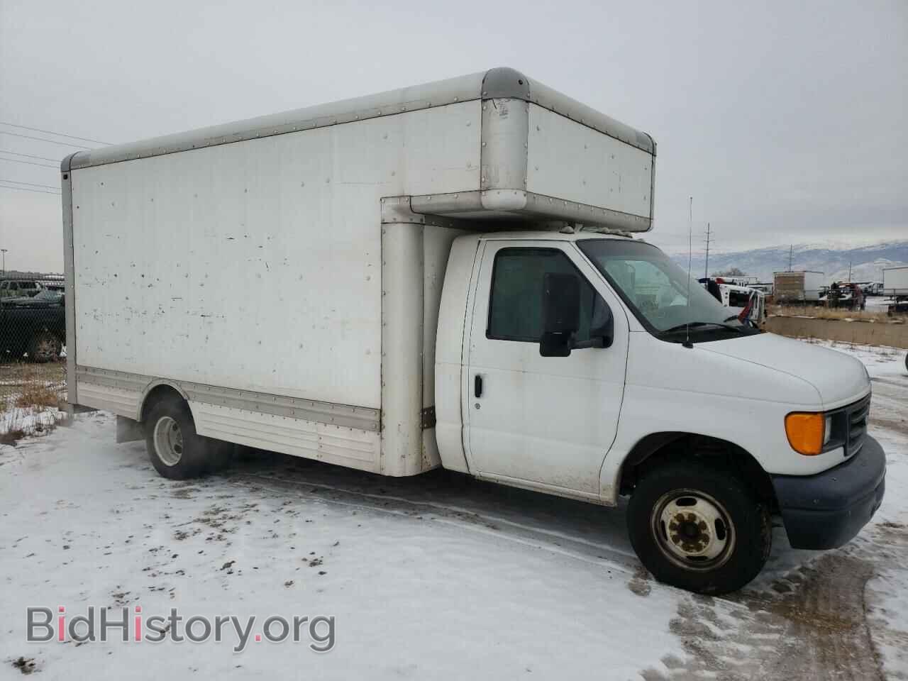 2007 FORD ECONOLINE - VIN: 1FDXE45SX7DA18313 - Photo 4