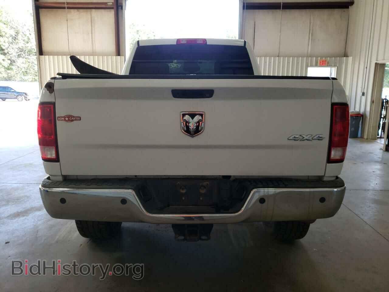 2015 RAM All Models - VIN: 3C6UR5CL1FG588559 - Photo 6