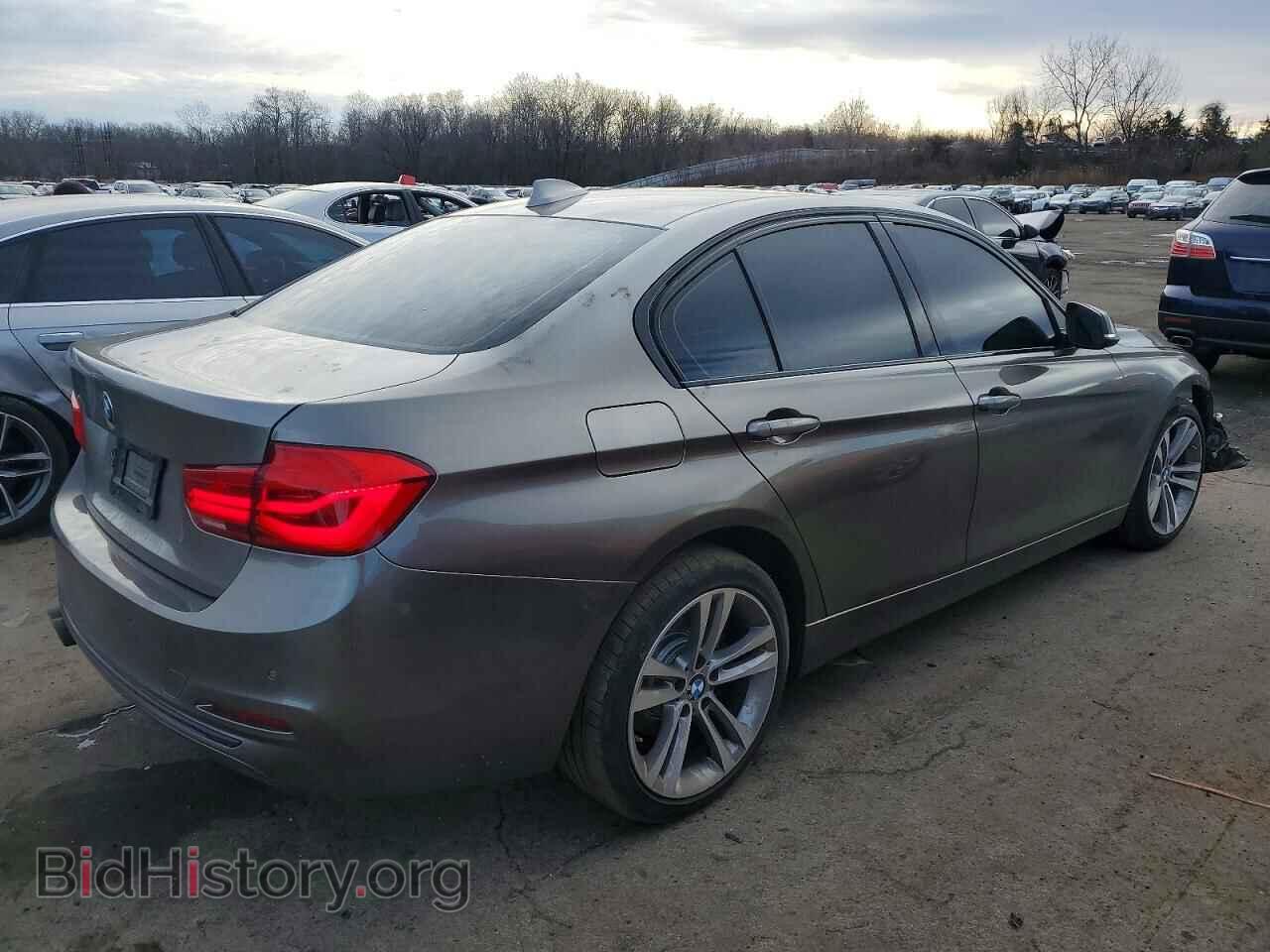 2017 BMW 3 SERIES - VIN: WBA8D9G30HNU64364 - Фото 3