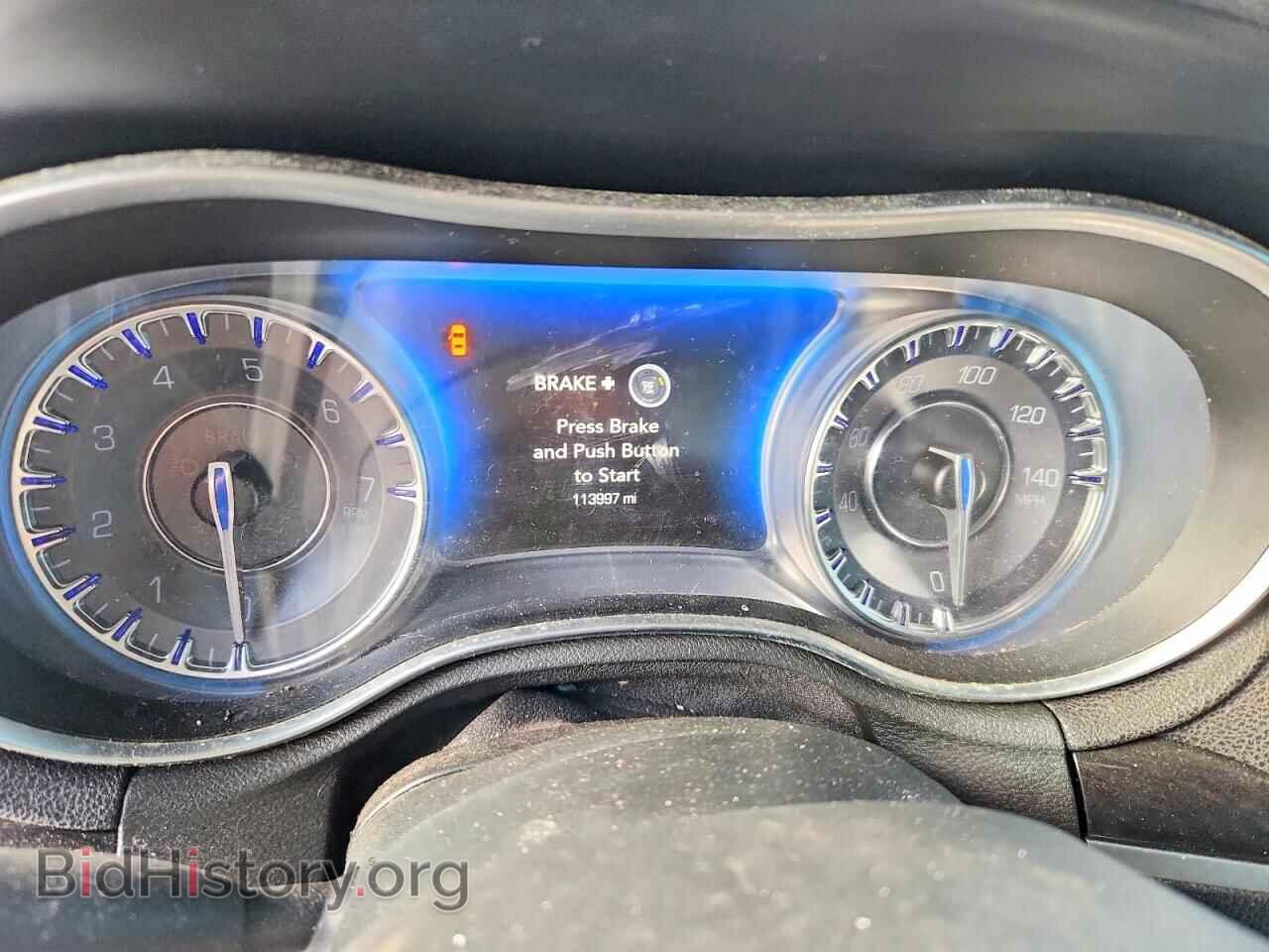 2015 CHRYSLER 300 - VIN: 2C3CCAAG1FH838097 - Фото 9