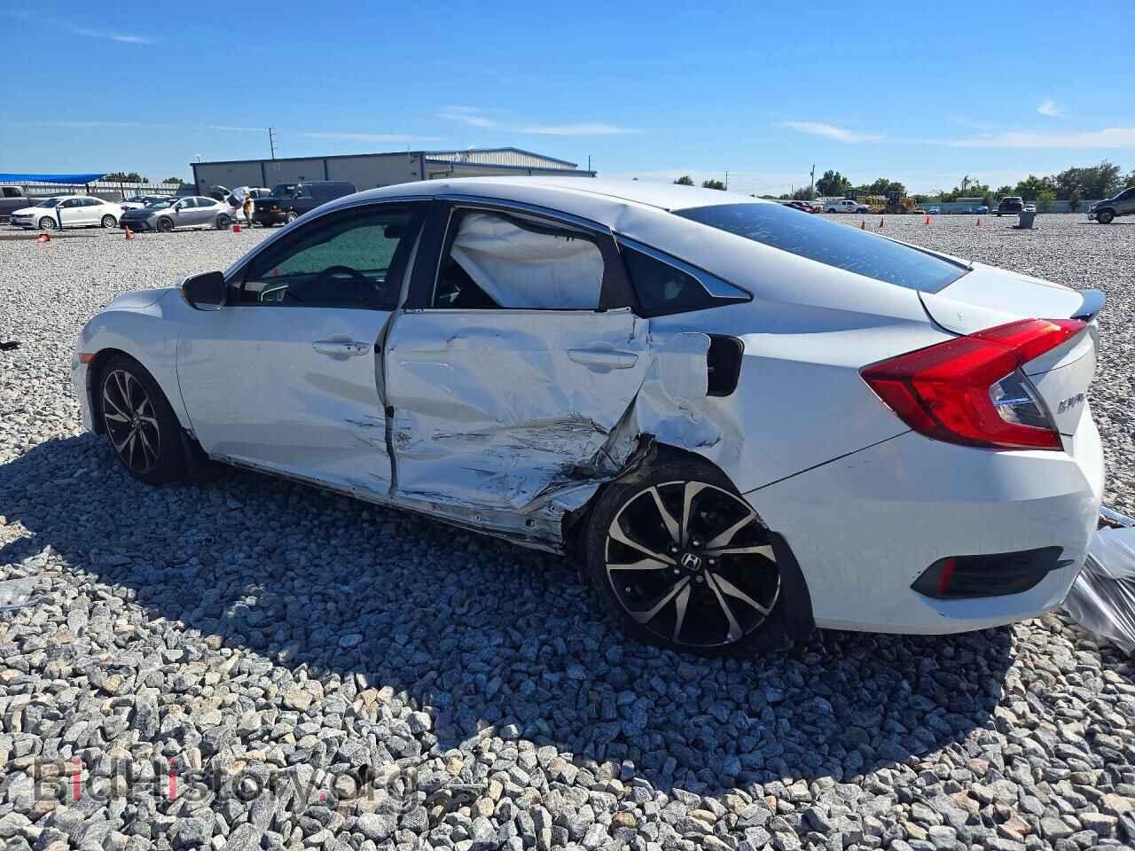 2019 HONDA CIVIC - VIN: 2HGFC2F81KH576187 - Фото 2