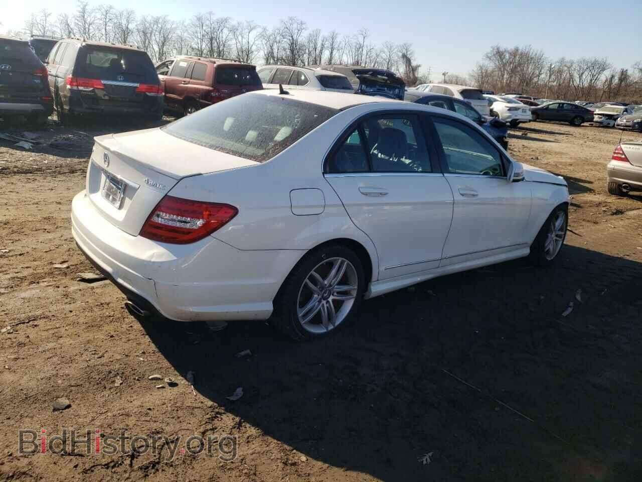 2012 MERCEDES-BENZ C-CLASS - VIN: WDDGF8BB0CF855475 - Фото 3