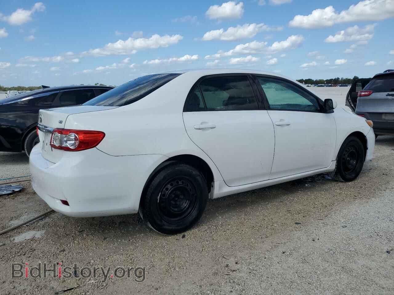 2011 TOYOTA COROLLA - VIN: 2T1BU4EE2BC593197 - Фото 3