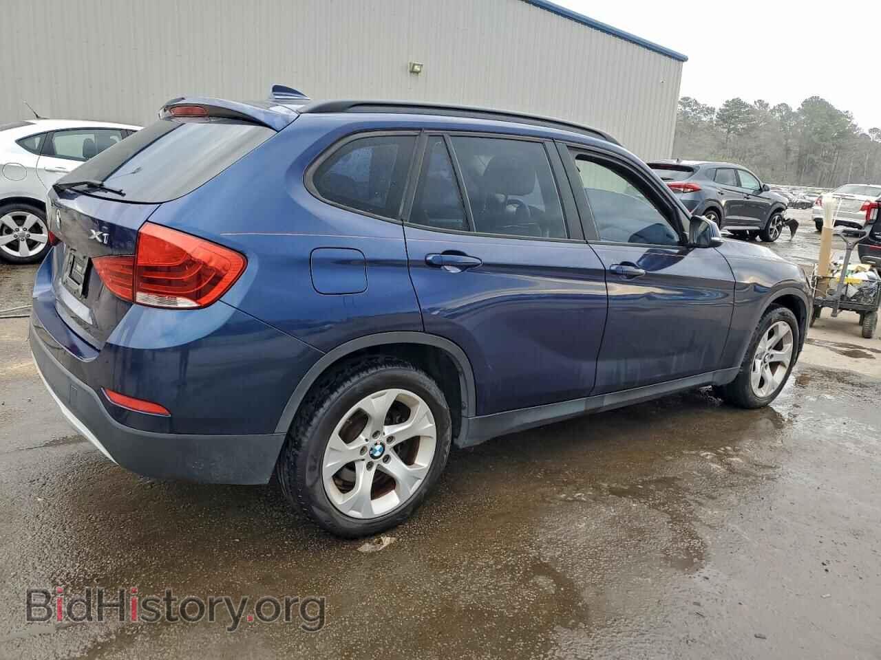 2014 BMW X1 - VIN: WBAVM1C59EVW49049 - Фото 3