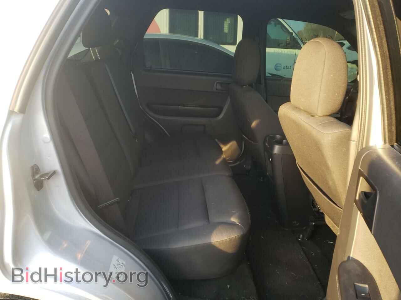 2011 FORD ESCAPE - VIN: 1FMCU9D72BKC11362 - Фото 10
