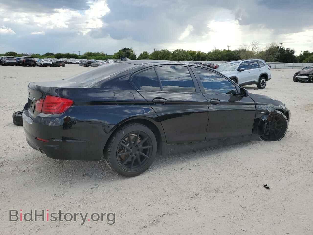 2013 BMW 5 SERIES - VIN: WBAFR7C5XDC823228 - Фото 3