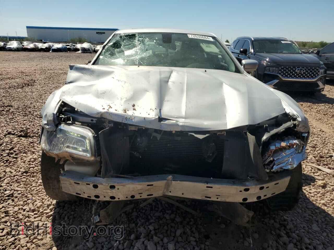2019 CHRYSLER 300 - VIN: 2C3CCAAG0KH745887 - Фото 5