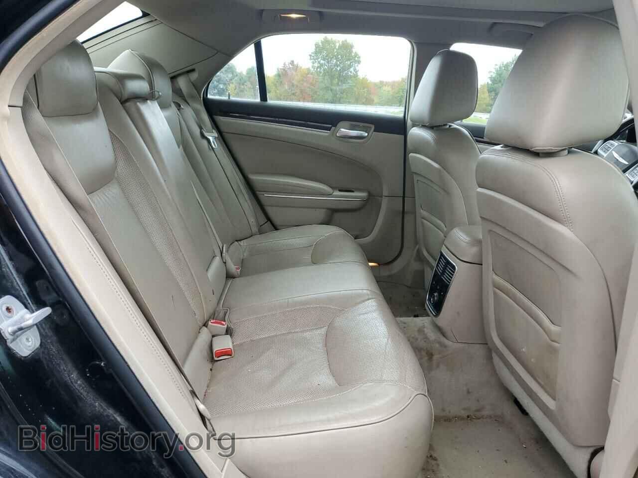 2011 CHRYSLER 300 - VIN: 2C3CA6CT9BH599034 - Фото 10