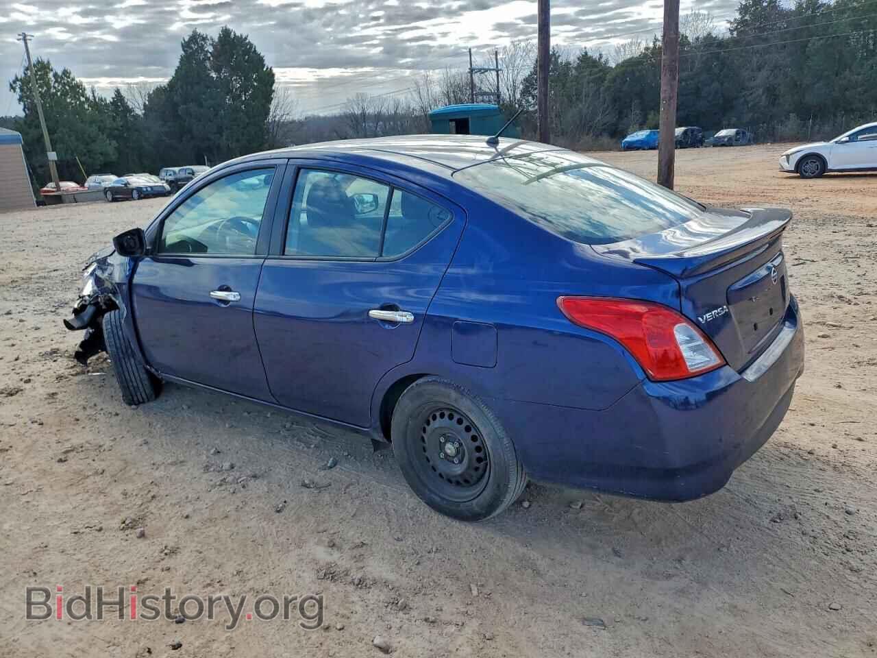 2019 NISSAN VERSA - VIN: 3N1CN7AP5KL875120 - Фото 2