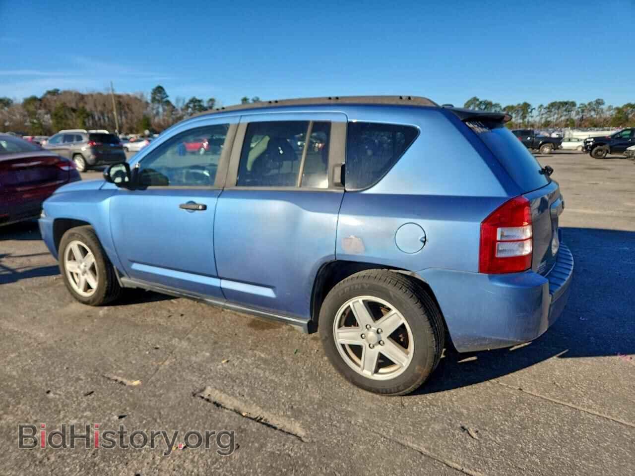 2007 JEEP COMPASS - VIN: 1J8FT47037D362432 - Фото 2