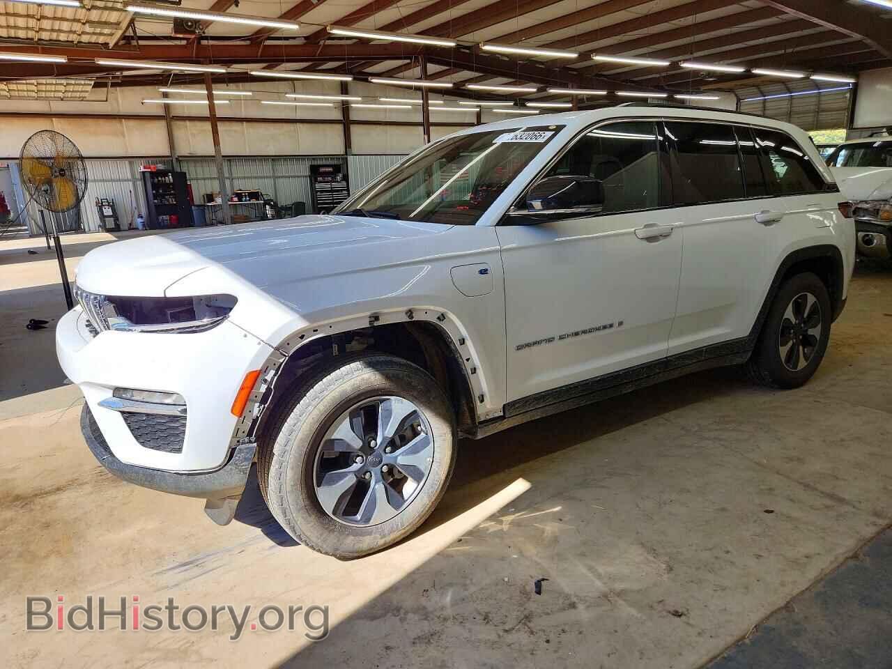 Фотография 1C4RJYB61R8518699 - JEEP CHEROKEE 2024