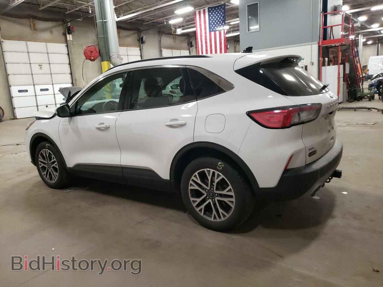 2020 FORD ESCAPE - VIN: 1FMCU9H9XLUA77847 - Photo 2