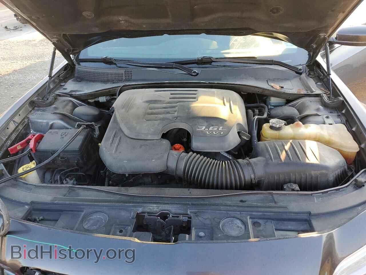 2014 CHRYSLER 300 - VIN: 2C3CCAAG0EH223569 - Фото 11