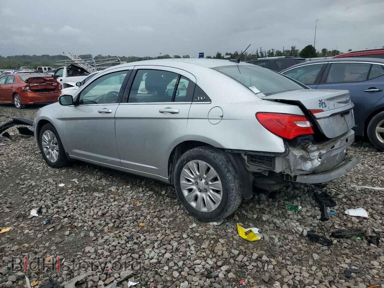 2012 CHRYSLER 200 - VIN: 1C3CCBAB6CN282642 - Photo 2