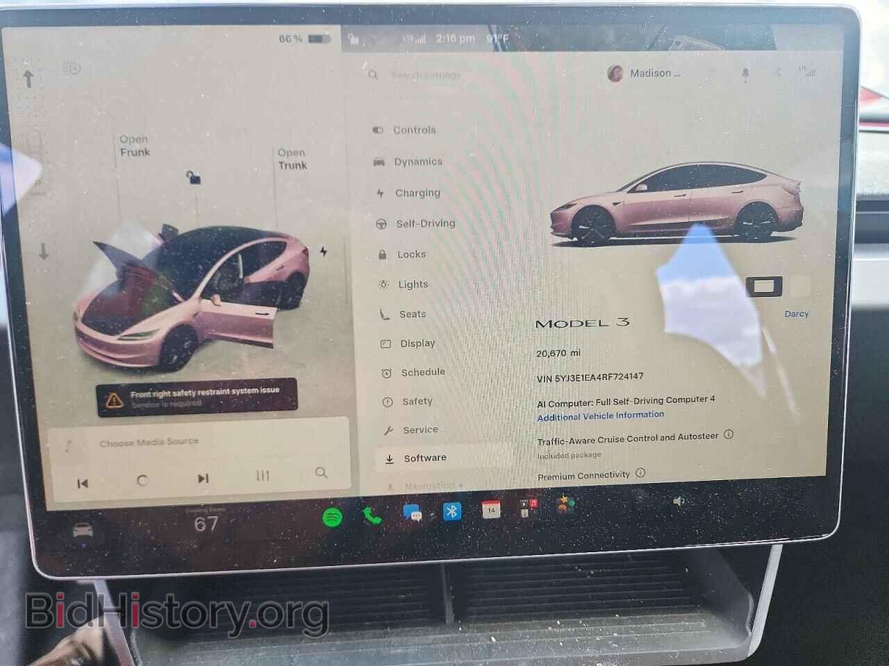2024 Tesla MODEL 3 (VIN 5YJ3E1EA4RF724147) — photo 9 of 12