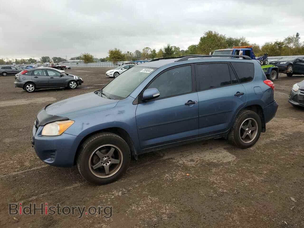Photo 2T3BF4DVXAW041074 - TOYOTA RAV4 2010