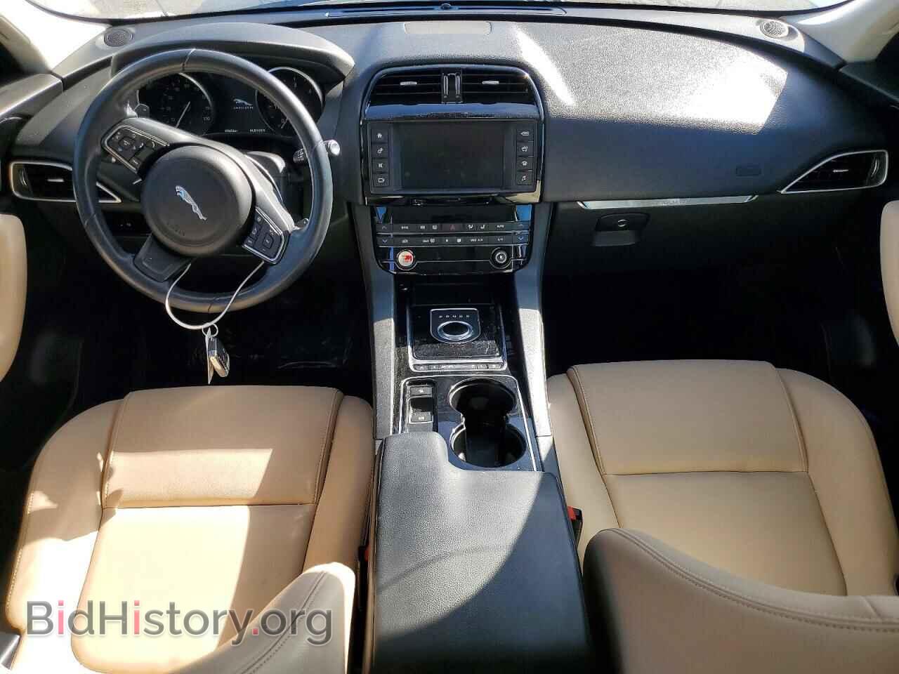 2017 JAGUAR F-PACE - VIN: SADCS2BN9HA086642 - Photo 8