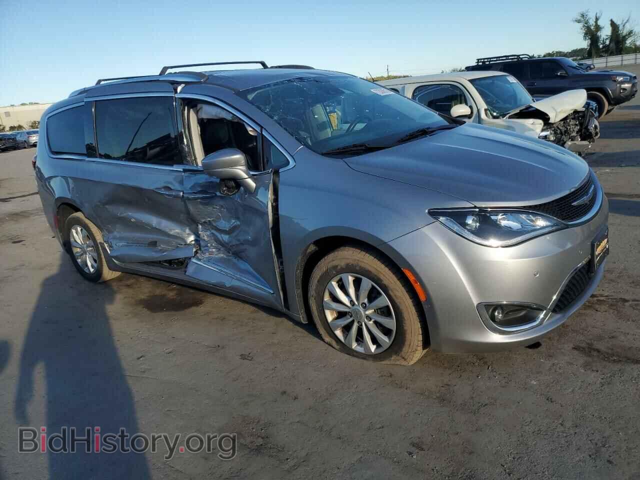 2018 CHRYSLER PACIFICA - VIN: 2C4RC1BG0JR269878 - Photo 4