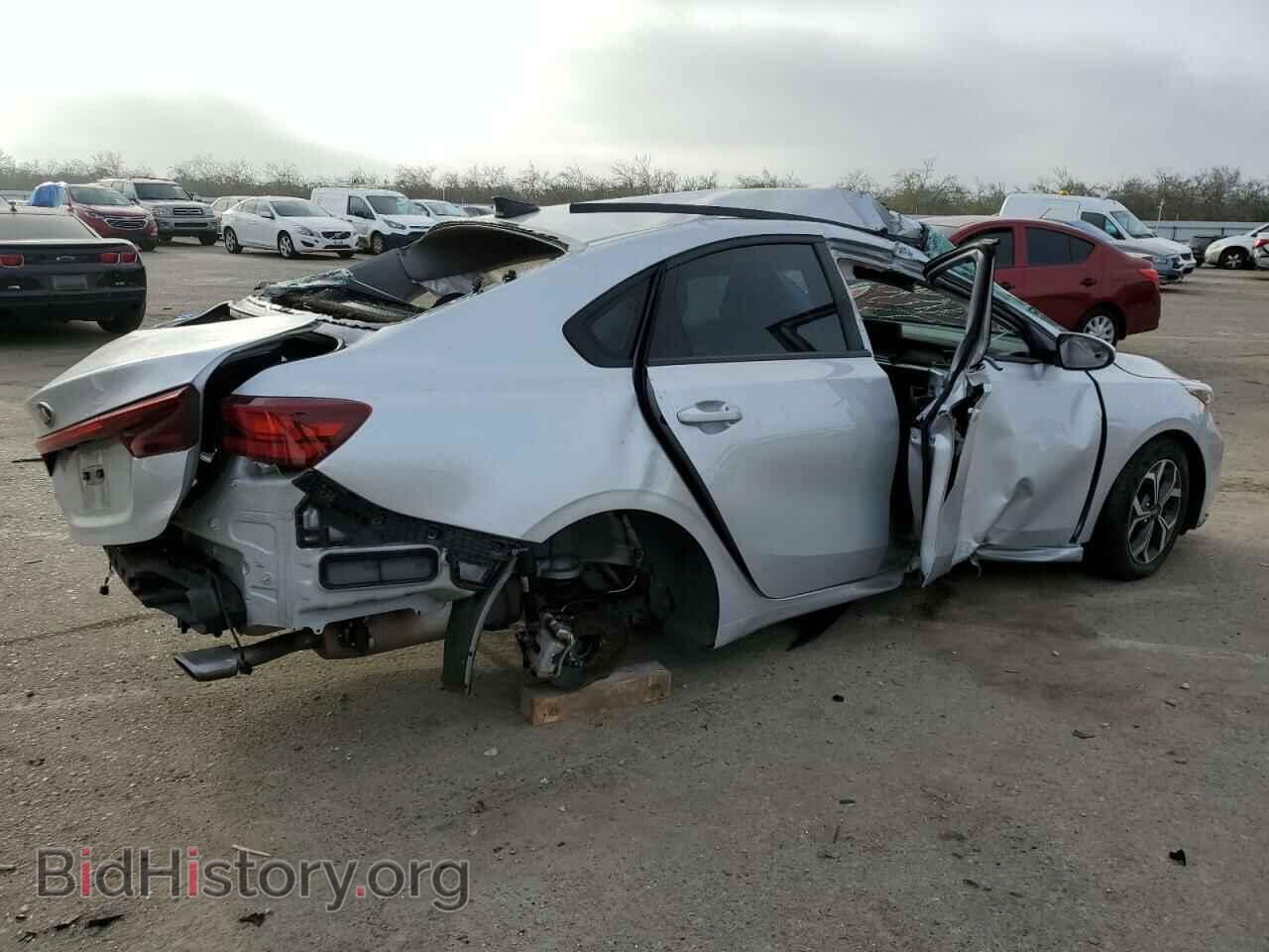 2020 KIA FORTE - VIN: 3KPF24AD9LE251270 - Фото 3
