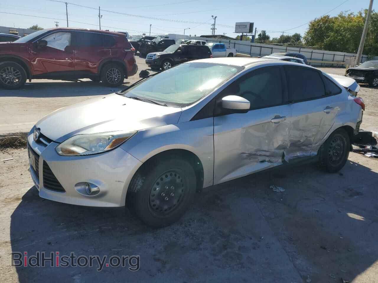 Фотография 1FAHP3F22CL391671 - FORD FOCUS 2012