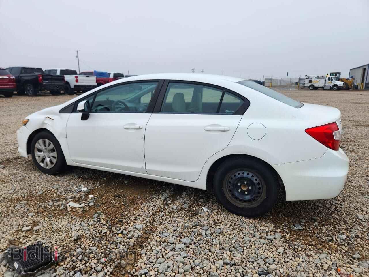 2012 HONDA CIVIC - VIN: 2HGFB2F57CH570906 - Photo 2