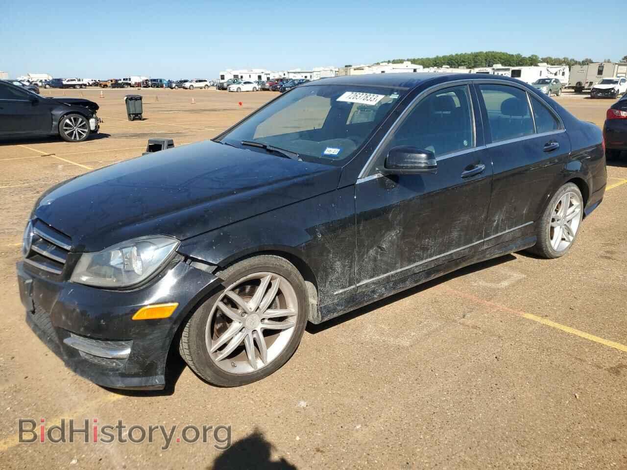 Photo WDDGF4HB7EA965343 - MERCEDES-BENZ C-CLASS 2014