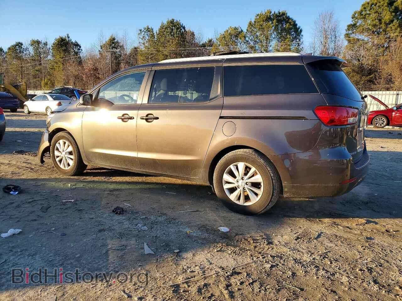 2017 KIA All Models - VIN: KNDMB5C13H6282205 - Photo 2