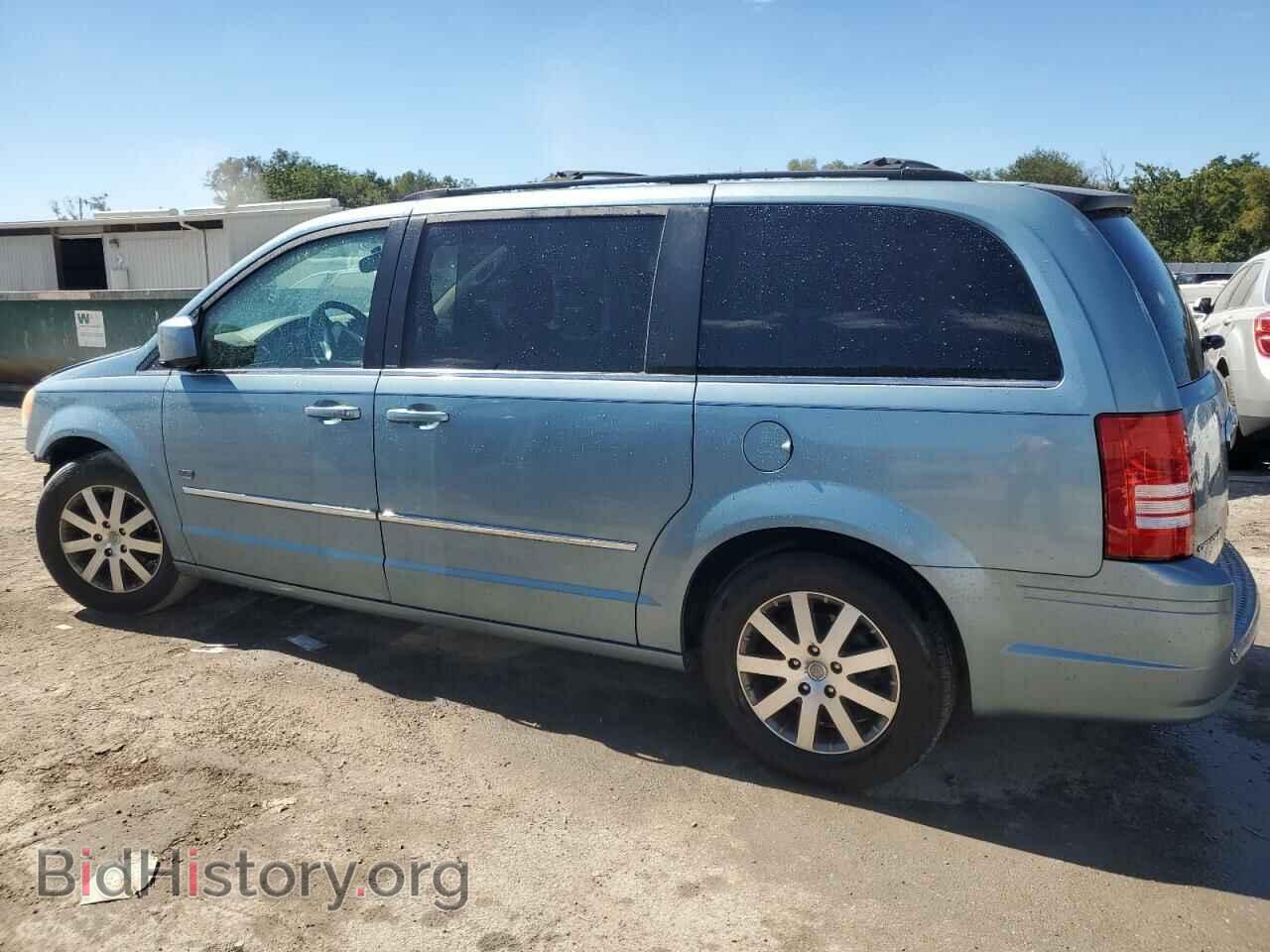 2009 CHRYSLER MINIVAN - VIN: 2A8HR54129R629425 - Фото 2