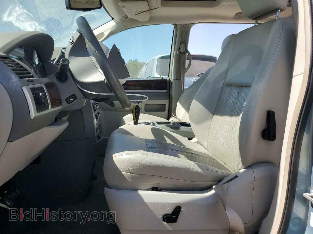 2009 CHRYSLER MINIVAN - VIN: 2A8HR54129R629425 - Фото 7