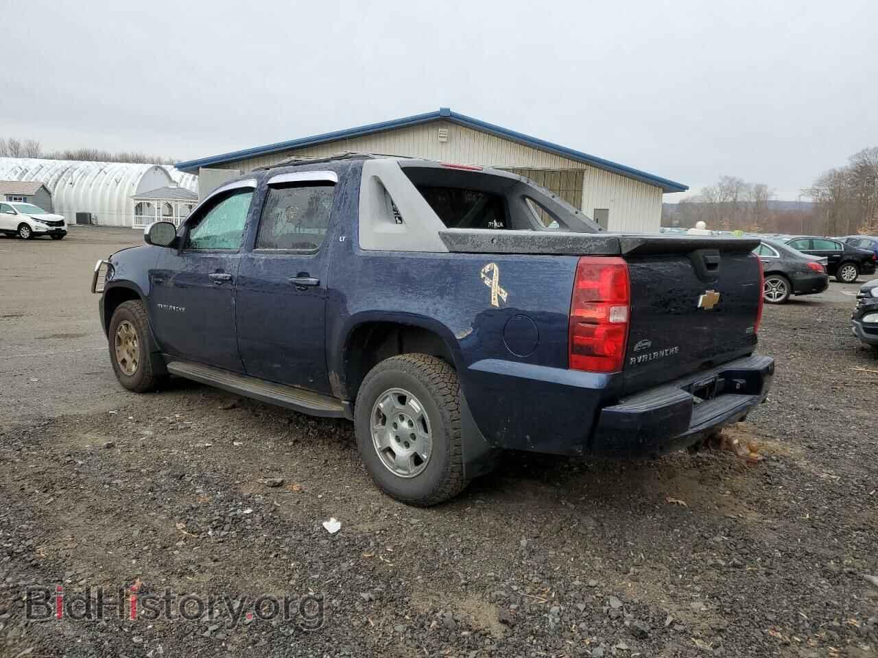 2011 CHEVROLET AVALANCHE - VIN: 3GNTKFE33BG288583 - Фото 2