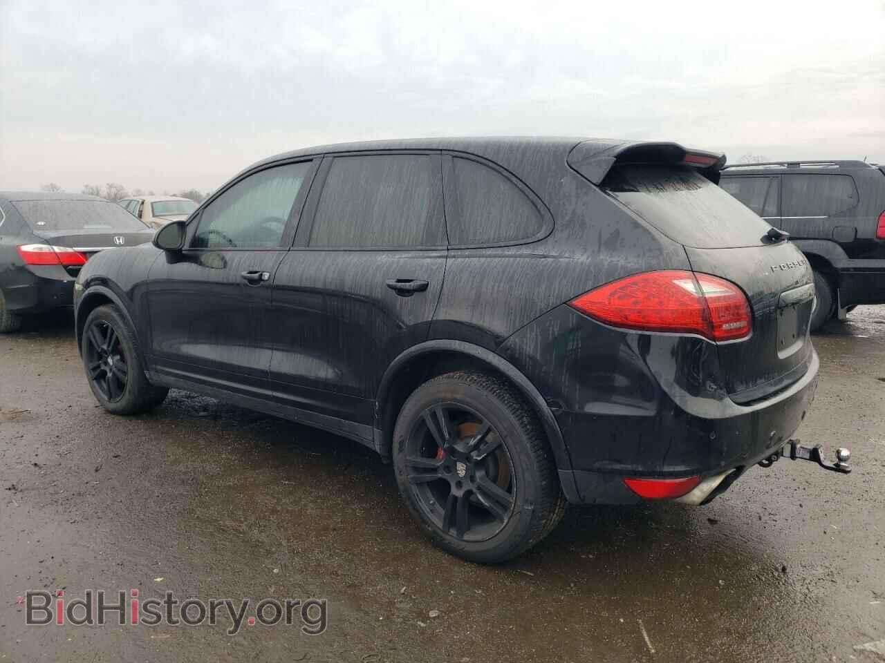 2011 PORSCHE CAYENNE - VIN: WP1AA2A2XBLA05834 - Фото 2
