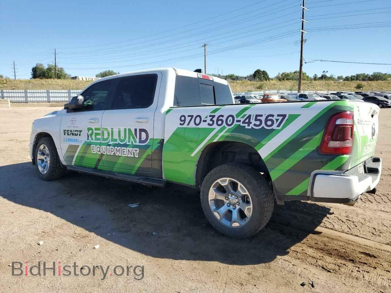 2019 RAM 1500 - VIN: 1C6SRFMTXKN591294 - Фото 2