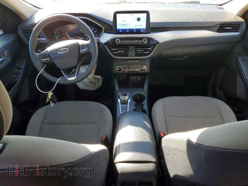 2020 Ford ESCAPE (VIN 1FMCU0G61LUA05423) — фото 8 из 13