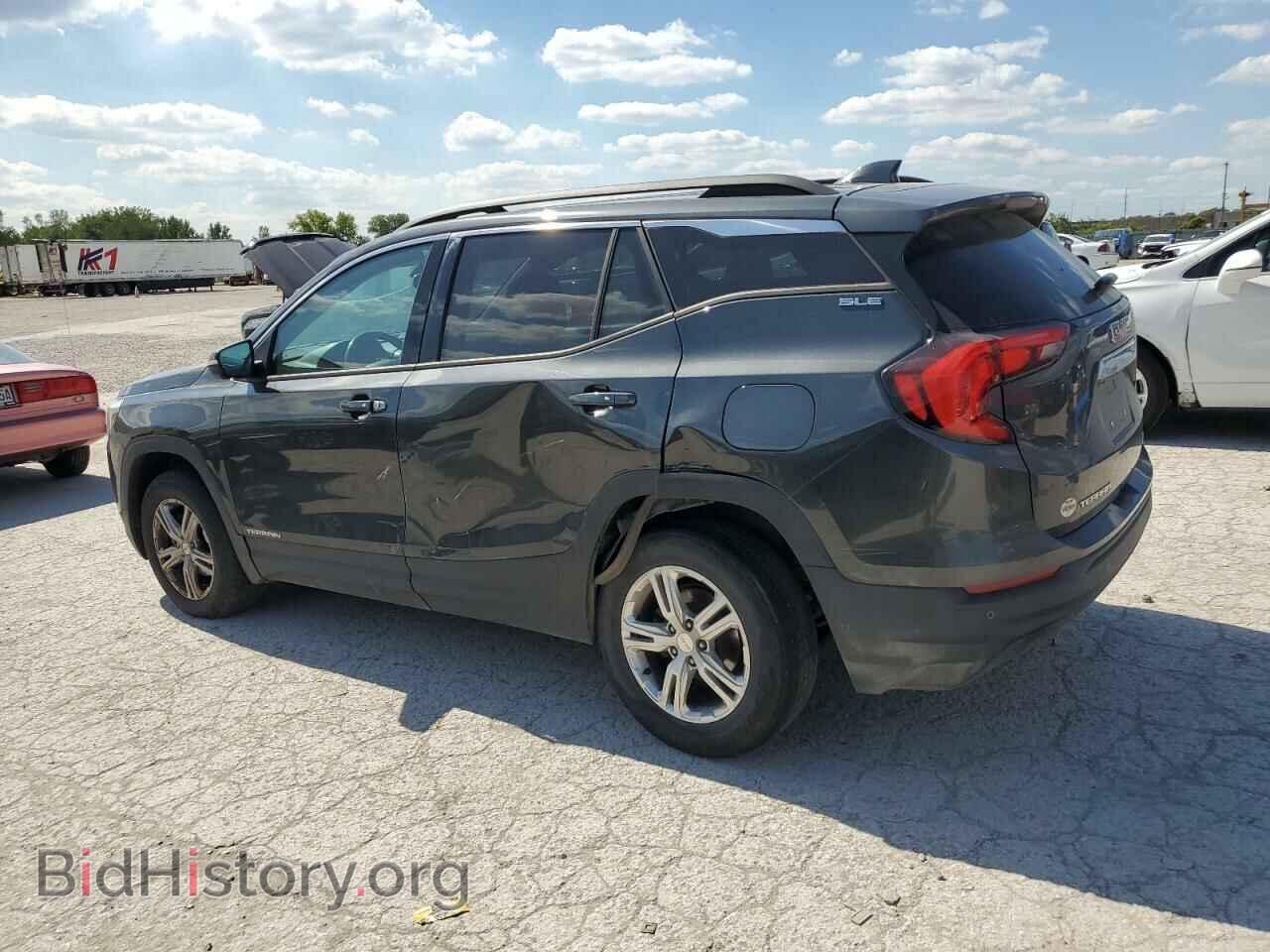 2018 GMC TERRAIN - VIN: 3GKALTEV6JL355491 - Photo 2