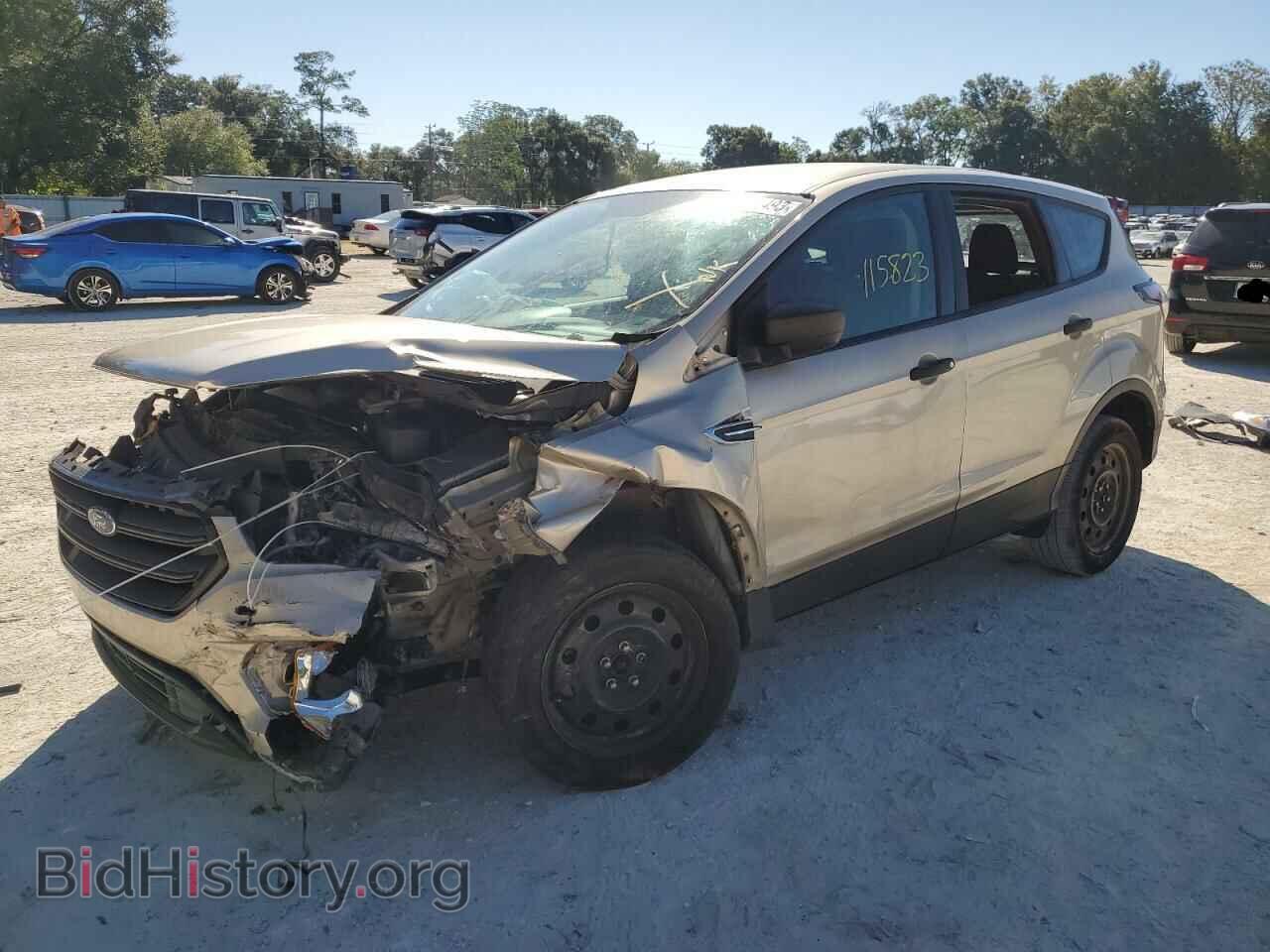 Фотография 1FMCU0F79HUF02611 - FORD ESCAPE 2017