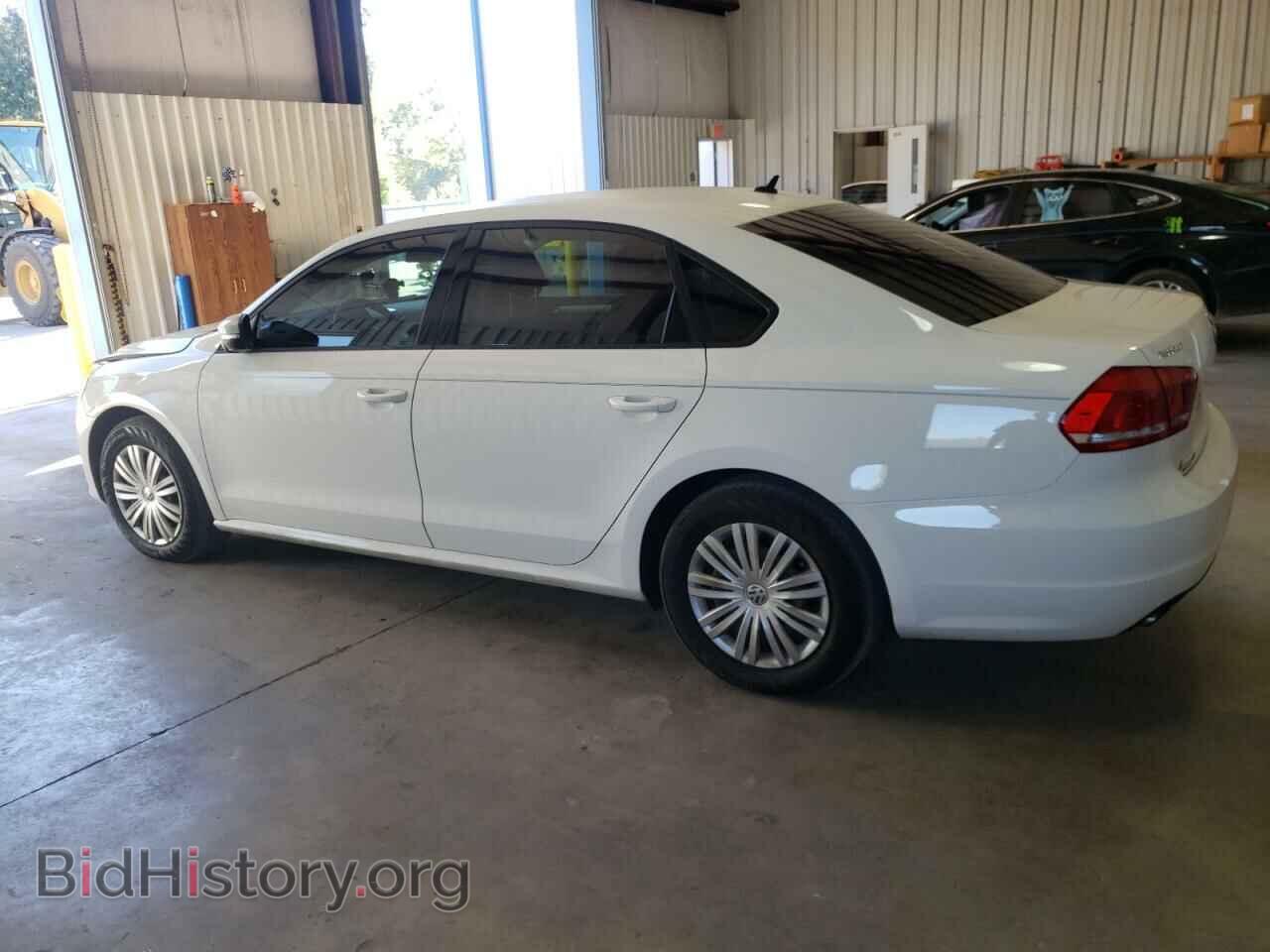 2015 VOLKSWAGEN PASSAT - VIN: 1VWAS7A34FC083341 - Фото 2